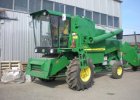 Уборочный комбайн John Deere 3316